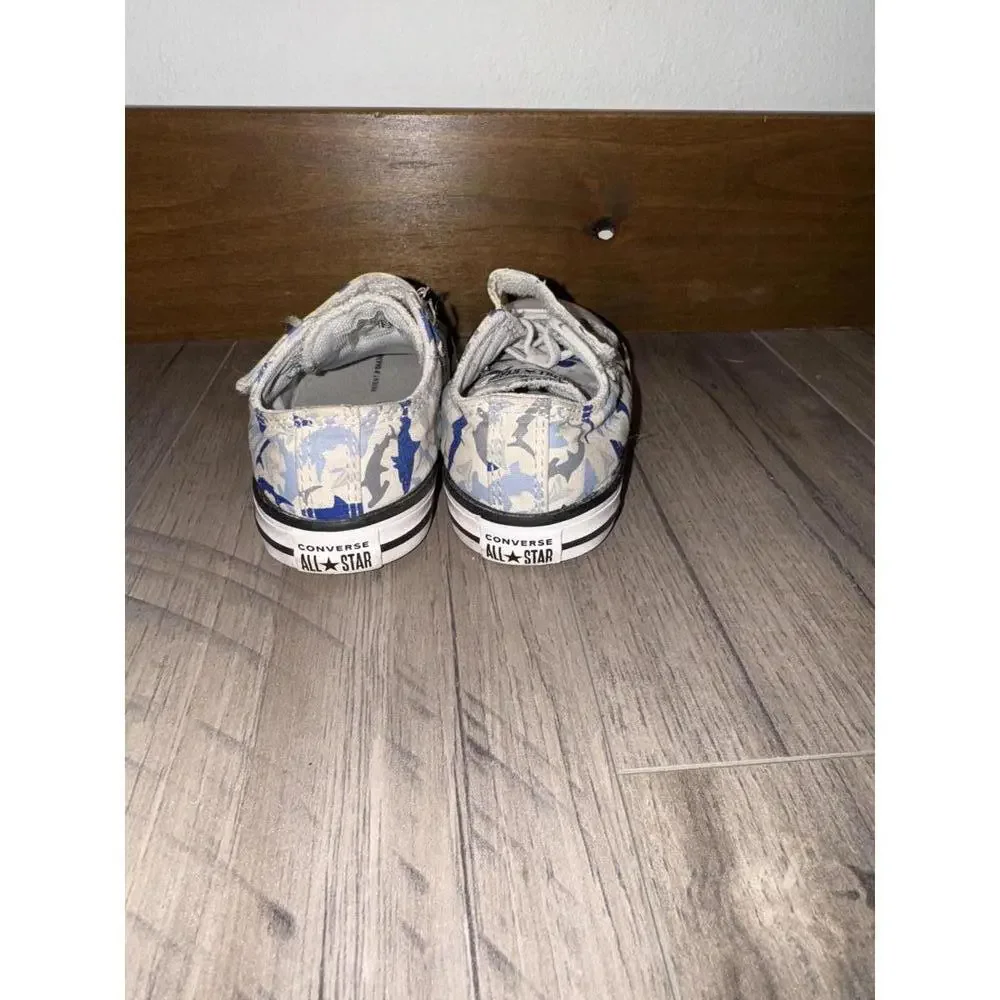 Converse lots other